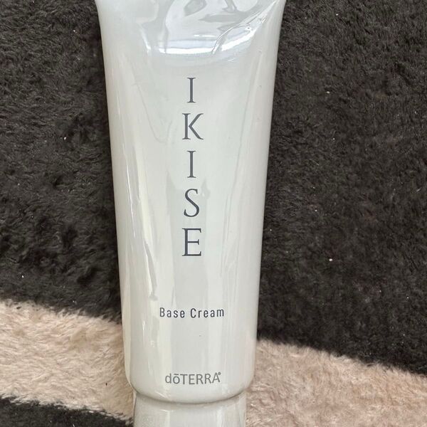 doTERRA(ドテラ)IKISE ボディクリーム 基材 base cream 無香料 未開封