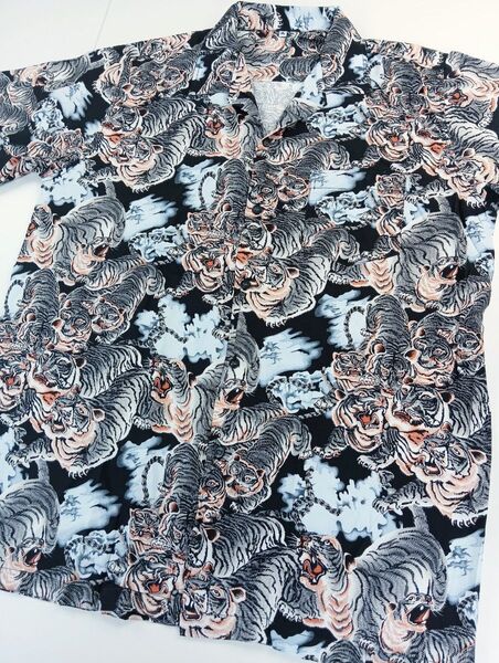 新品 XLサイズ【百虎 アロハシャツ】和柄 日本画 ハワイアン 開襟 オープンカラー ブラック/ペールブルー/シルバーグレー