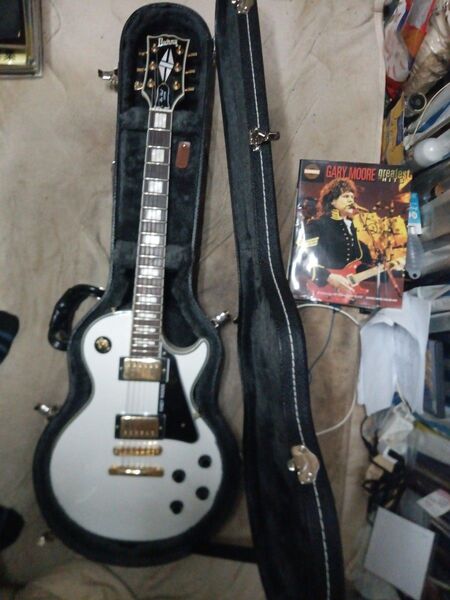 フェルナンデスBurny レスポール カスタム ランディ・ローズ仕様Gibsonハードケース付き