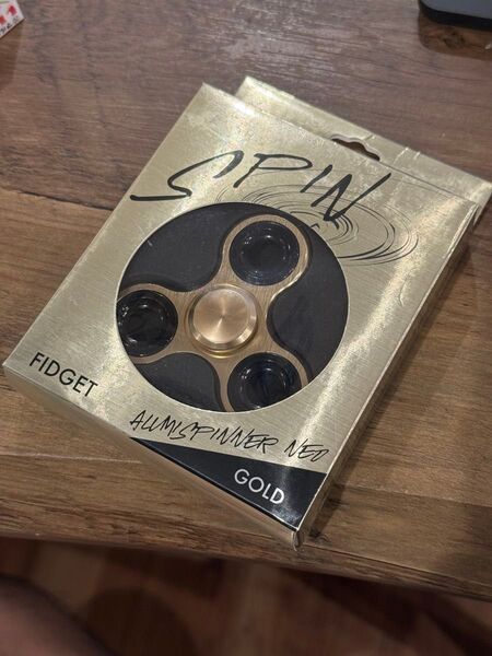 Fidget ハンドスピナー ゴールド