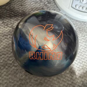 RHINO ボウリングボール 13ボンド