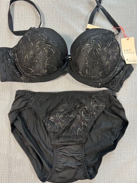 AMO STYLE Triumph ブラ&ショーツセット ブラック B75