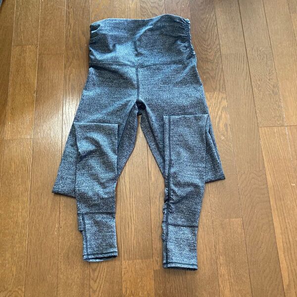 ヨガレギンス グレー
