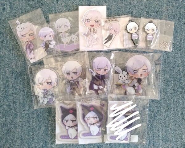 いれいす 初兎 アクリルスタンド アクリルキーホルダー ラバーストラップ