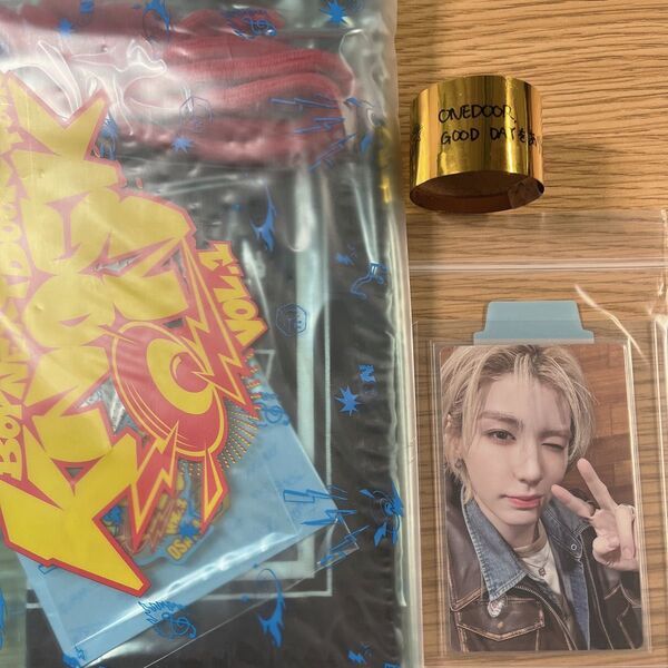 【匿名配送】イハン 大阪 会場限定 トレカ アプグレ グッズ 銀テ 金テ ボネクド ボイネク BOYNEXTDOOR