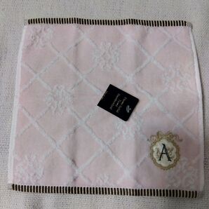 【新品】 タオルハンカチ イニシャルA ピンク