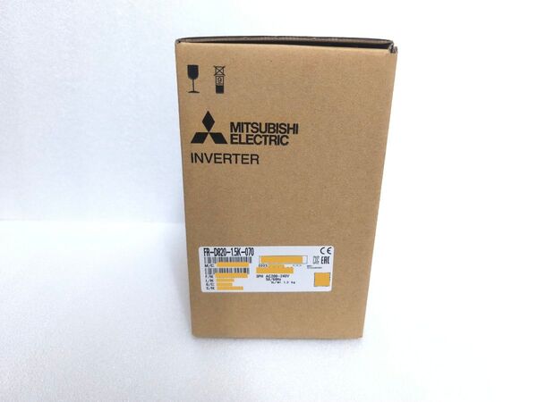 新品 三菱電機 FR-D820-1.5K-070◆次世代簡単小形インバータ FR-D800◆三相200V◆Mitsubishi