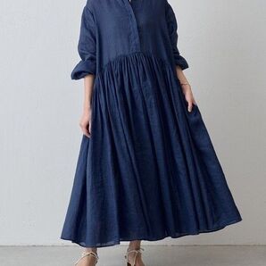 極美品 ビアズリー 定価3.5万 24SS リネンギャザーワンピース ネイビー