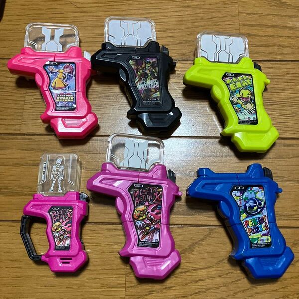 仮面ライダーエグゼイド ガシャット 玩具 おもちゃ