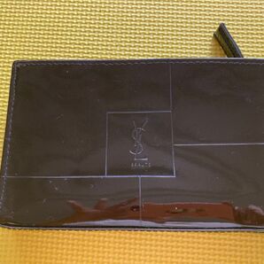 Yves Saint Laurent ノベルティ ポーチ エナメル ブラック
