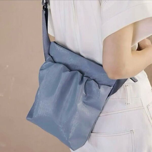 【限定品・新品】PELLE BORSA ペレボルサ チアーズショルダーバッグ