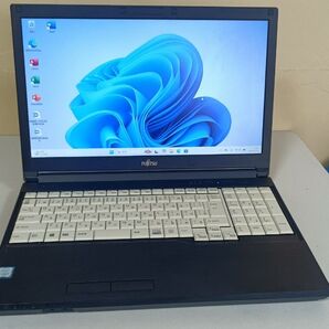 ノートパソコンFUJITSU第六世代Core i5 SSD256Gメモリ8G Windows11