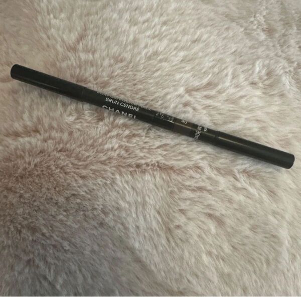 残量9割以上 40 CHANEL アイブロウペンシル BRUN CENDRIE シャネル