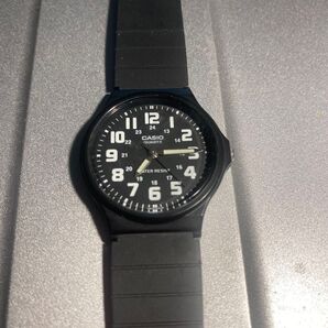 CASIO MQ-71 1330 コンパクト 視認性良好