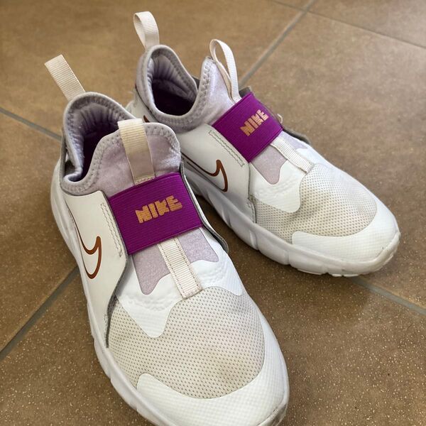 NIKE ナイキ フレックスランナー スニーカー キッズ 22cm 白 紫