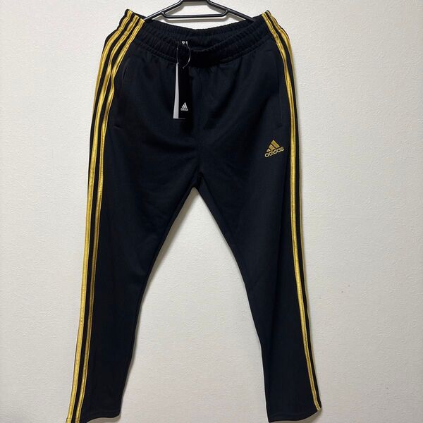 adidas 黒×金ライン ジャージパンツ 未使用