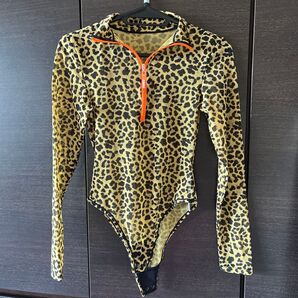 ZUMBA WEAR正規品レオパード柄 ボディスーツ