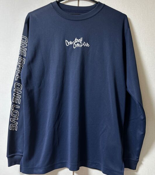 ONE BALL ONE LOVE 長袖Tシャツ ネイビー