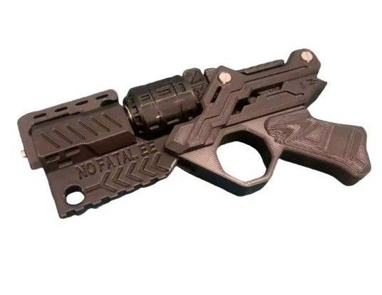 QT-3000 銃型 フィジェットトイ ブラック ガンアクション リボルバー新品