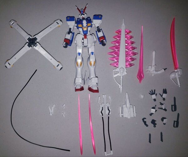【ジャンク品】 HG クロスボーン・ガンダムX3 ガンプラ プラモデル バンダイ 機動戦士クロスボーンガンダム
