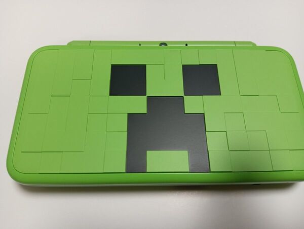 【良品】Newニンテンドー2DS LL マインクラフト クリーパーエディション 本体のみ