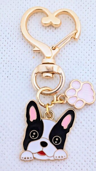 ピンクの肉球とおめめパッチリフレンチブルドッグの犬キーホルダー