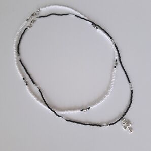 No.168 ビーズネックレス ハンドメイド 重ね付け クロス 十字架モ ノトーン レディースネックレス ビーズアクセサリー