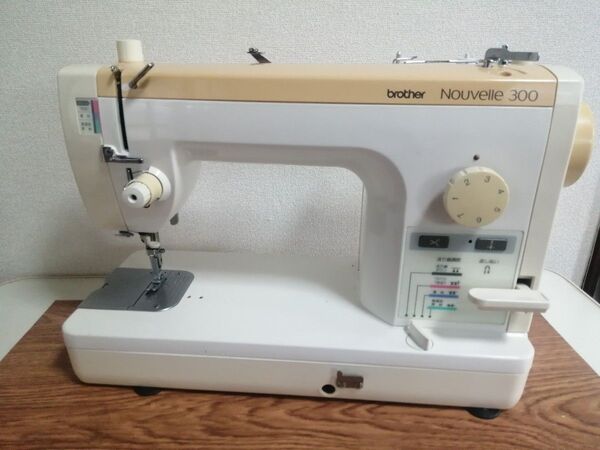 ブラザー職業ミシン☆Nouvelle300