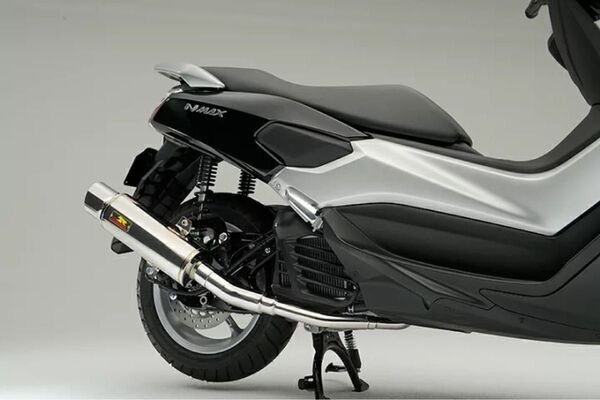 新品 未使用 在庫有平日即日発送 Realize ヤマハ NMAX125/NMAX155 バイクマフラーレクレス