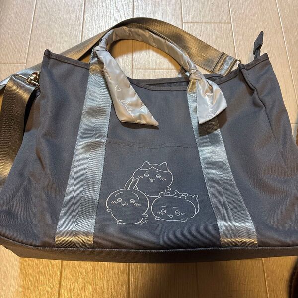 サロンドルヴァン ちいかわコラボのショルダーバッグ 大きいサイズ