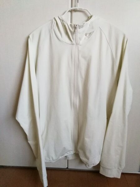 UNIQLO ドライEX UVカット フルジップパーカー メンズMサイズ ホワイト ジップアップ