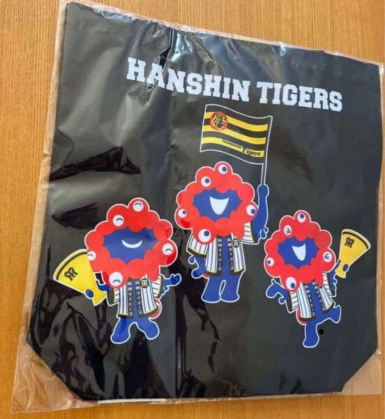 新品 阪神タイガース ミャクミャクコラボ トートバッグ阪神タイガース ミャクミャクコラボレーション トートバッグ