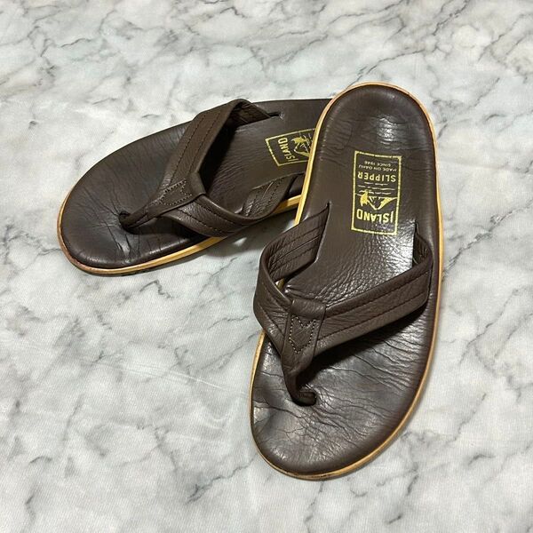 ISLAND SLIPPER レザー トングサンダル 7