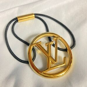 LOUIS VUITTON M00760 エラスティックルイーズ ヘアゴム ヘアアクセサリー ゴールド 綺麗め
