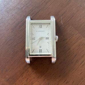 ジャンク品 バーバリー腕時計ベルトなし