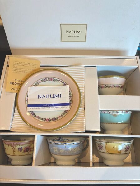 NARUMI ナルミフローラルブティック5客アソートカップ&ソーサー未使用品