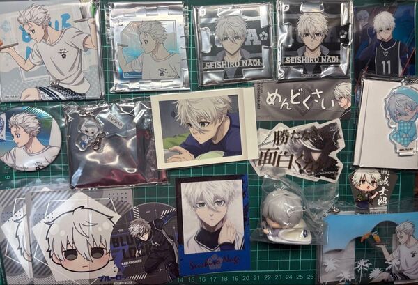 ブルーロック ブルロ 凪誠士郎 缶バッジ コースター アクリルキーホルダー クリアケース アクスタ