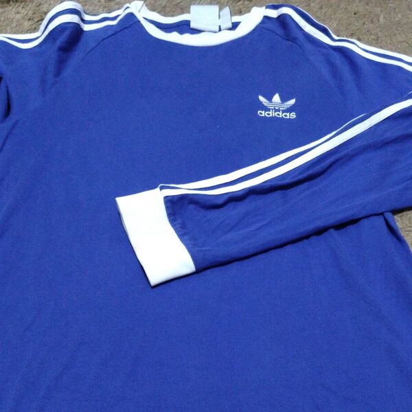 adidas 長袖Tシャツ ブルー