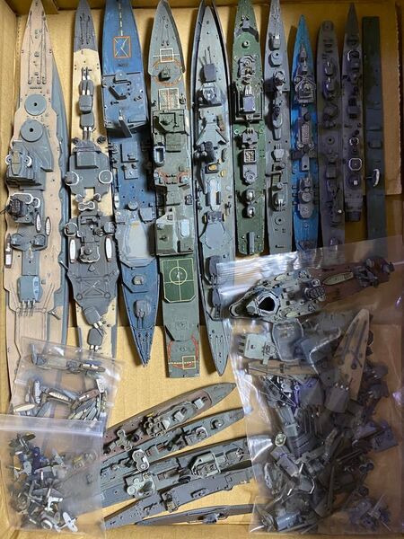 日本戦艦 戦艦 軍艦 ジャンク プラモデル 模型 ジオラマ ウォーターライン タミヤ等? 部品取り