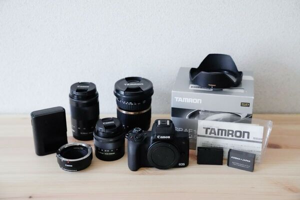 Canon EOS Kiss M ダブルズームキット+タムロン広角レンズ+純正&互換バッテリー+マウントアダプター付