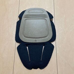 Crye Precision G3 ニーパッド①