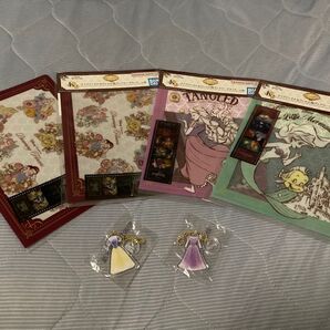 一番くじ ディズニープリンセス キーホルダー クリアファイル ブックマーク 栞