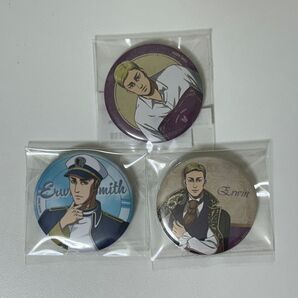 進撃の巨人 エルヴィン ・ スミス 缶バッジ まねきねこ リラックス 仮面舞踏会