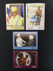 リベリア　2006年 サーリーフ大統領　4種完 未使用 NH