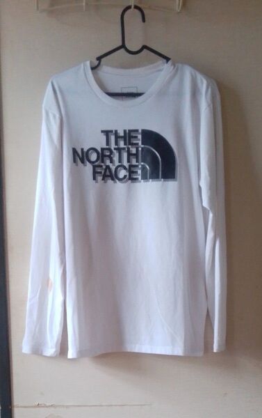 THE NORTH FACE 長袖Tシャツ ホワイト ロゴ プリント 古着 Lサイズ