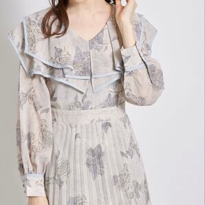 美品 トッコクローゼット フリル襟のプリーツワンピース ( M )