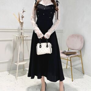 新品 アプレジュール 肩リボン ビジュー付きワンピース ( フリー ) M