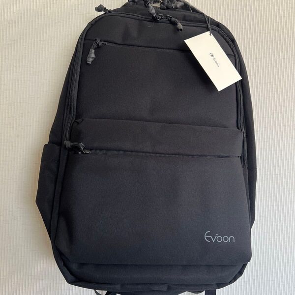 【新品未使用】evoon リュックサック ビジネスバッグ 通学バック ブラック 多機能ポケット USB充電 防水 軽量