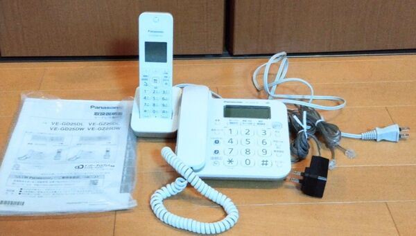 panasonic電話機 VE-GZ20-W