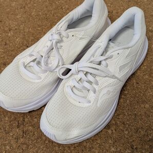 サッカニー saucony コヒージョン 26cm スニーカー 白 ランニングシューズ